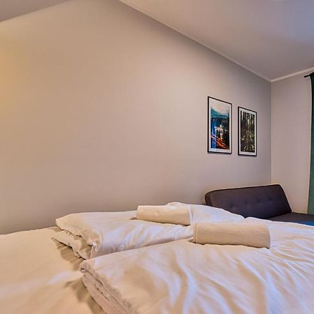 Apartament Pod Stogiem Izerskim - 5D Apartamenty Сверадув-Здруй Экстерьер фото